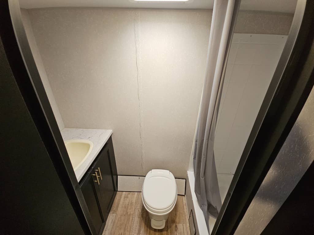 2021 Forest River RV 2021 Forest River RV Cherokee Wolf Pup - thumbnail 22