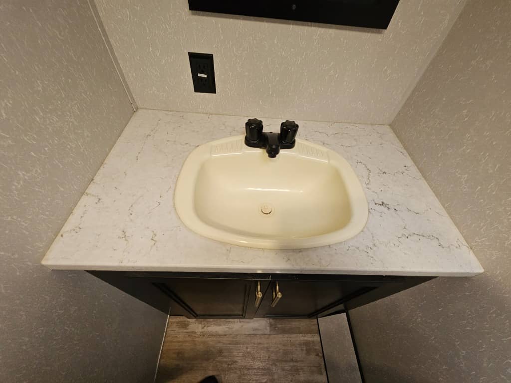 2021 Forest River RV 2021 Forest River RV Cherokee Wolf Pup - thumbnail 24