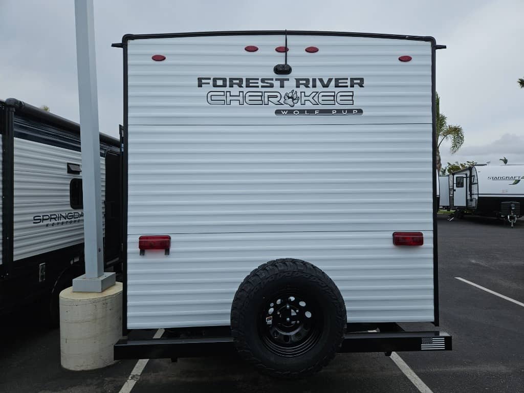 2025 Forest River 2025 Forest River Cherokee Wolf Pup - thumbnail 4