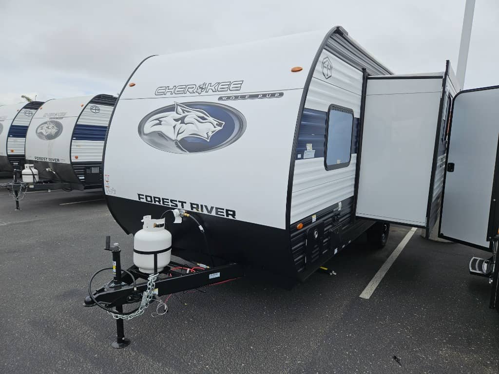 2025 Forest River 2025 Forest River Cherokee Wolf Pup - thumbnail 6