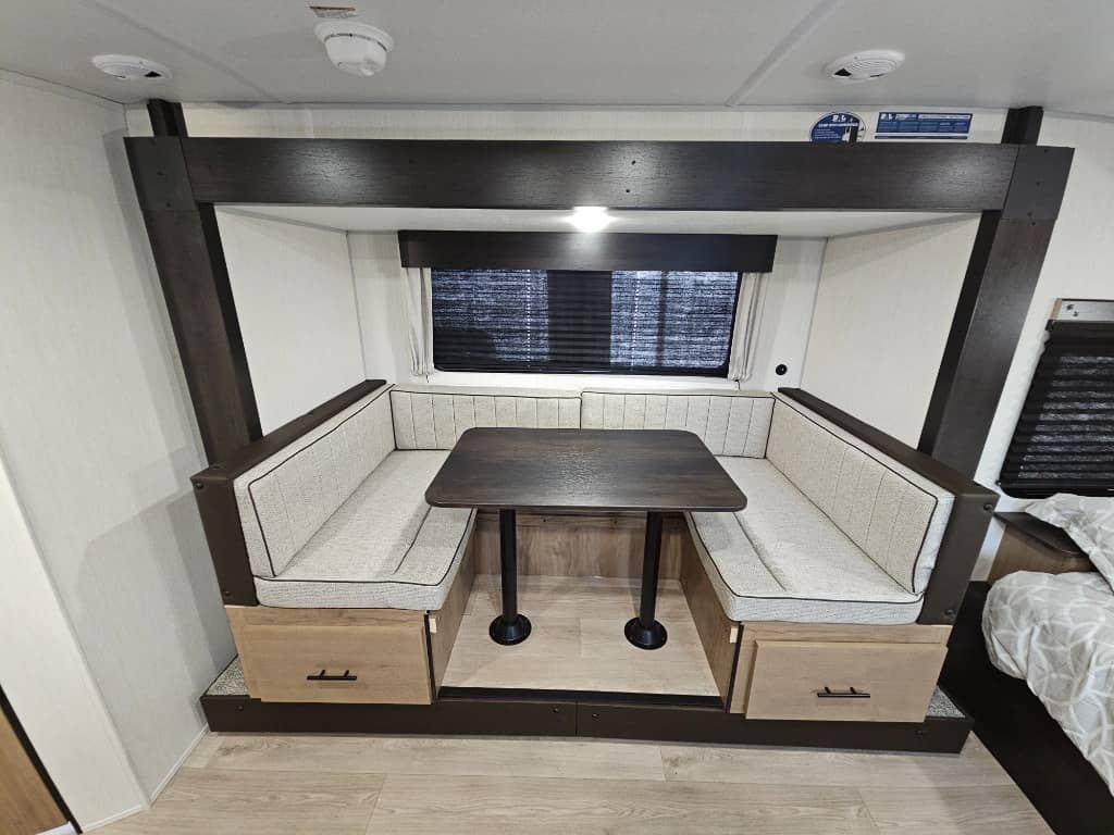 2025 Forest River 2025 Forest River Cherokee Wolf Pup - thumbnail 10