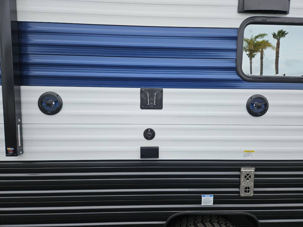 2025 Forest River 2025 Forest River Cherokee Wolf Pup - thumbnail 41