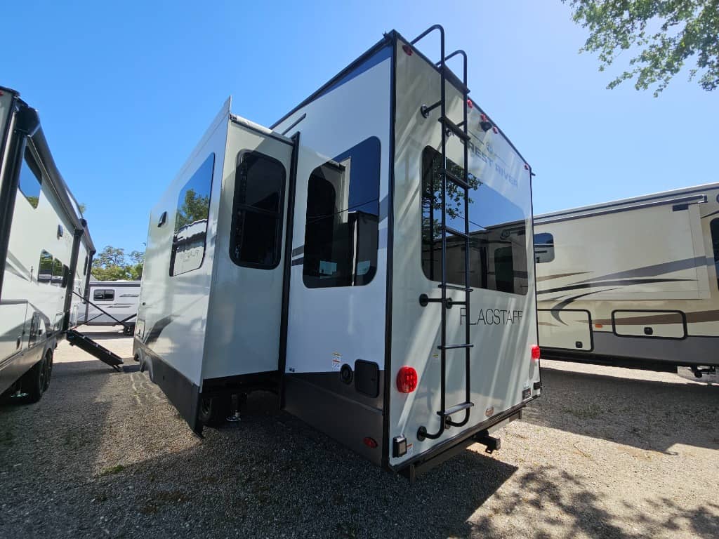 2025 Forest River 2025 Forest River Flagstaff Classic - thumbnail 4