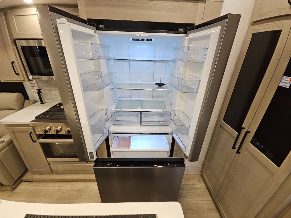 2025 Forest River 2025 Forest River Flagstaff Classic - thumbnail 20