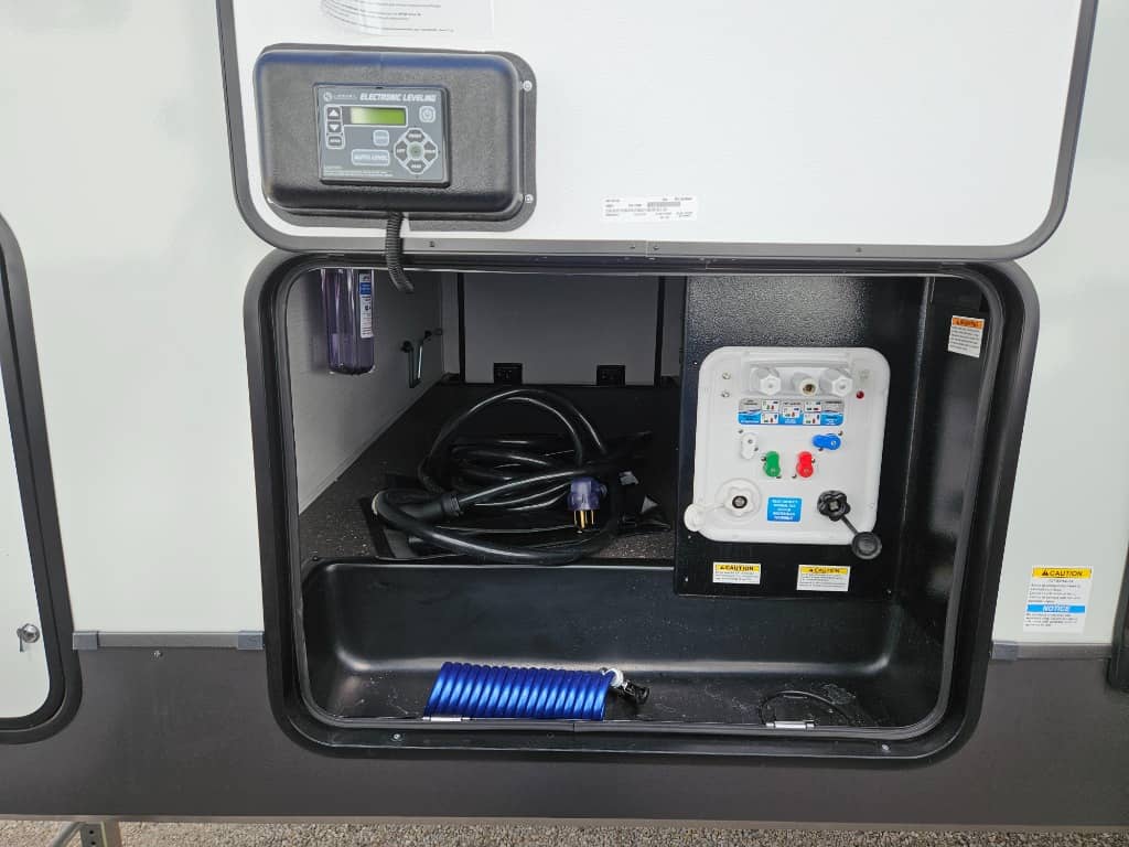 2025 Forest River 2025 Forest River Flagstaff Classic - thumbnail 57