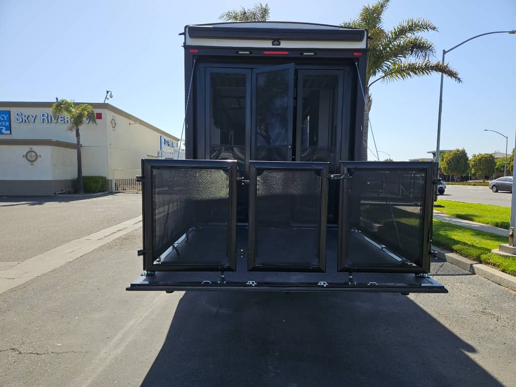 2025 Forest River RV 2025 Forest River RV XLR Nitro - thumbnail 5