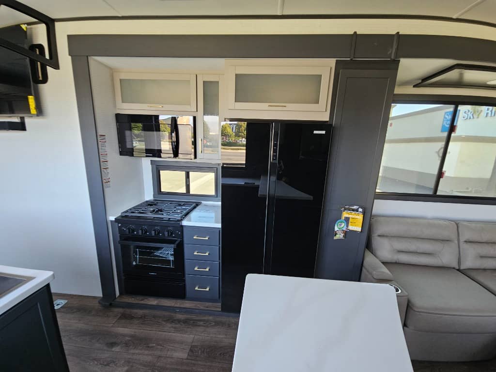 2025 Forest River RV 2025 Forest River RV XLR Nitro - thumbnail 12