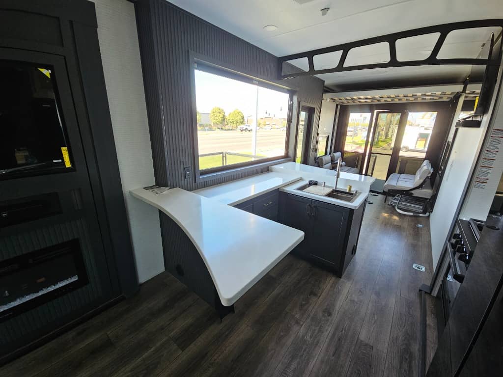 2025 Forest River RV 2025 Forest River RV XLR Nitro - thumbnail 23