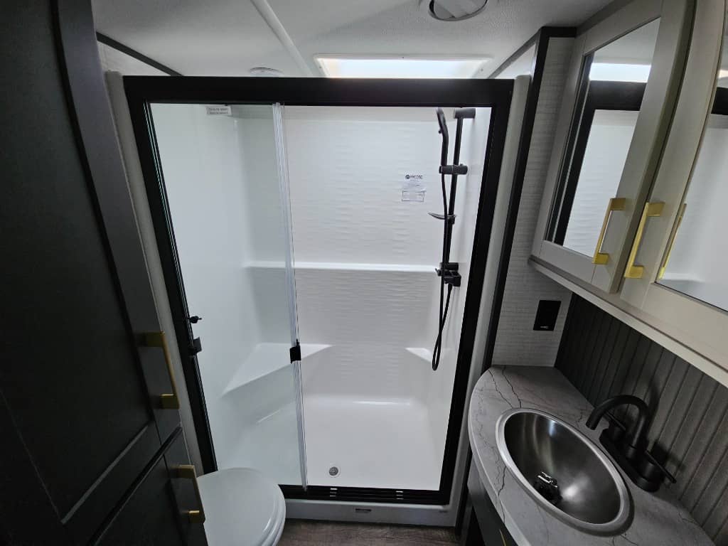 2025 Forest River RV 2025 Forest River RV XLR Nitro - thumbnail 32