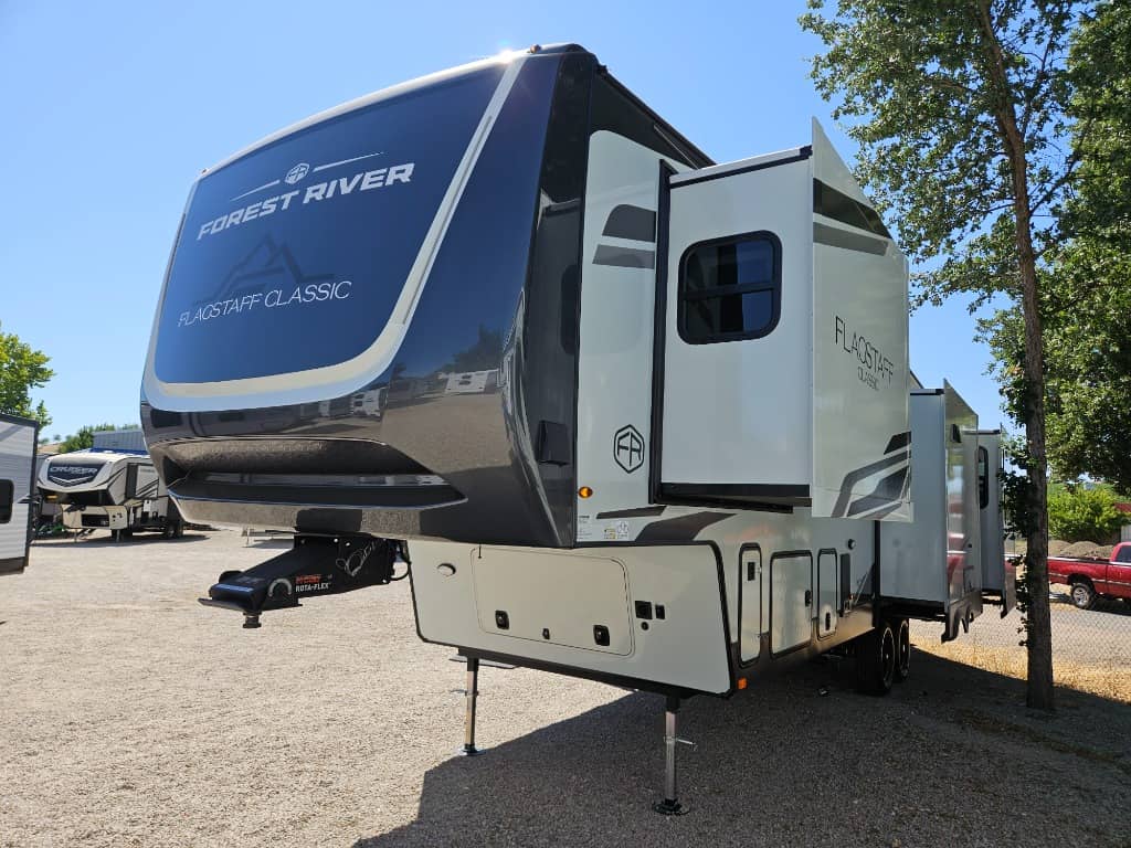 2025 Forest River 2025 Forest River Flagstaff Classic - thumbnail 5