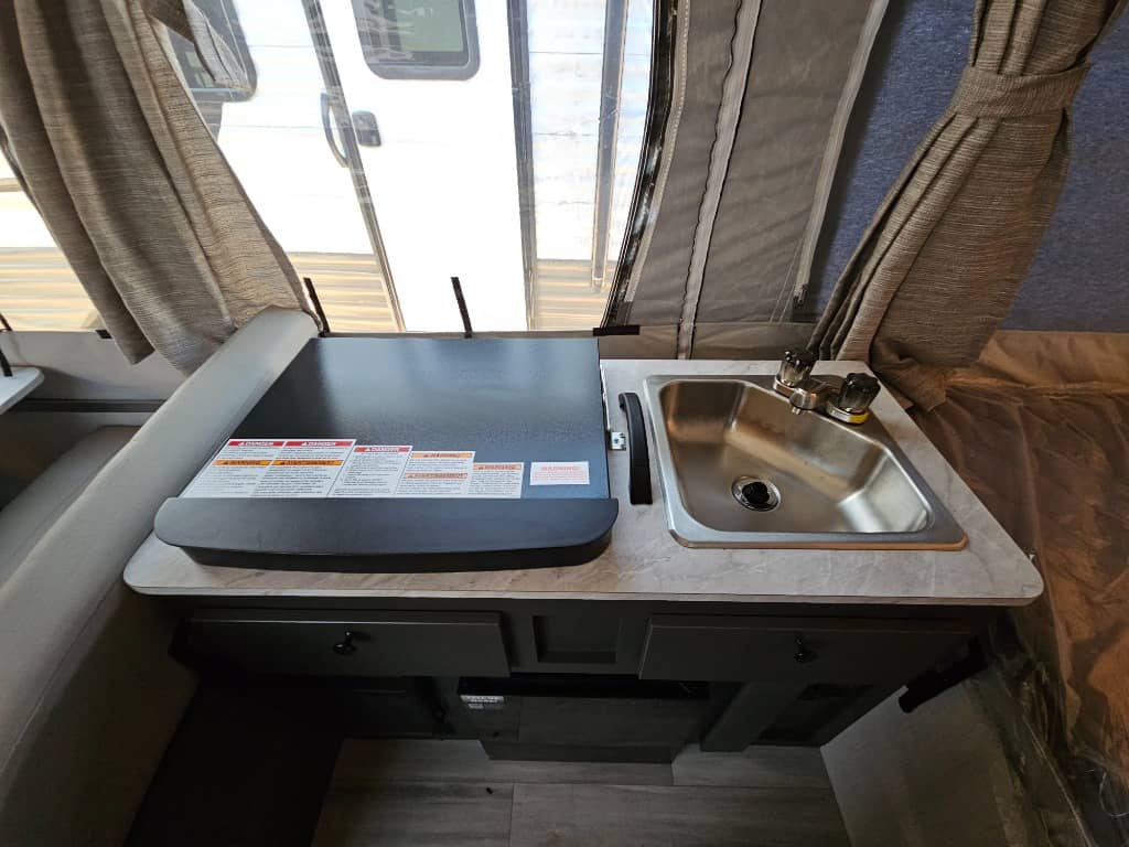 2025 Forest River 2025 Forest River Flagstaff Mac Series Folding - thumbnail 16