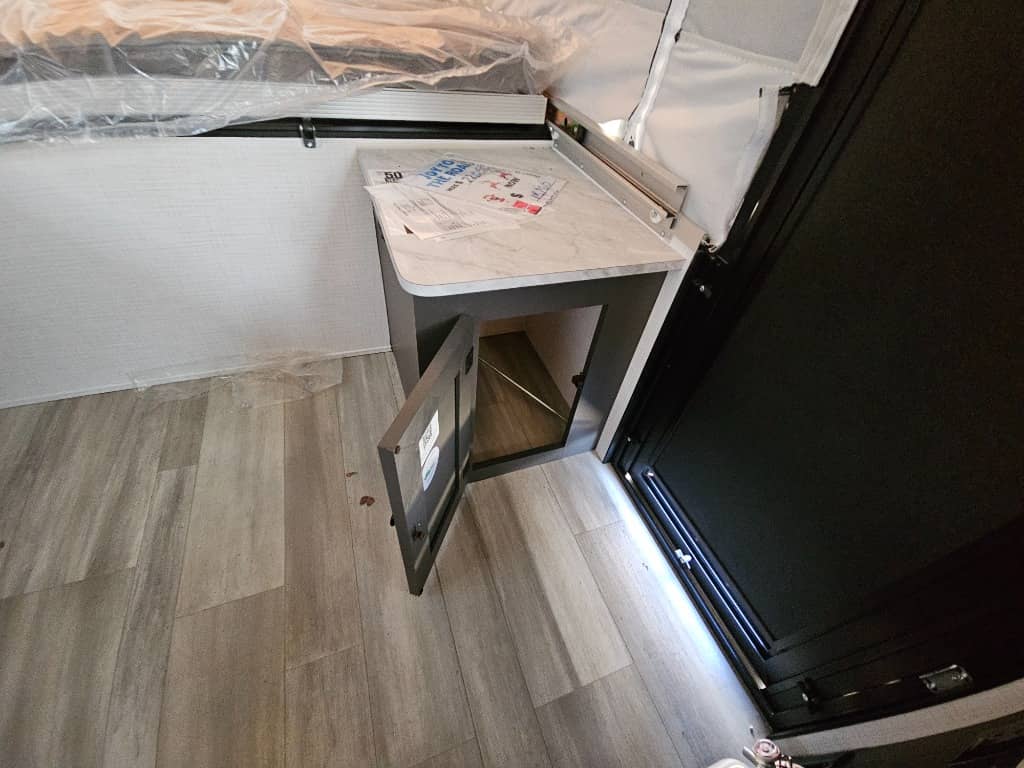 2025 Forest River 2025 Forest River Flagstaff Mac Series Folding - thumbnail 24