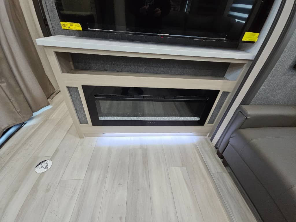 2026 Prime Time RV 2026 Prime Time RV LaCrosse - thumbnail 13