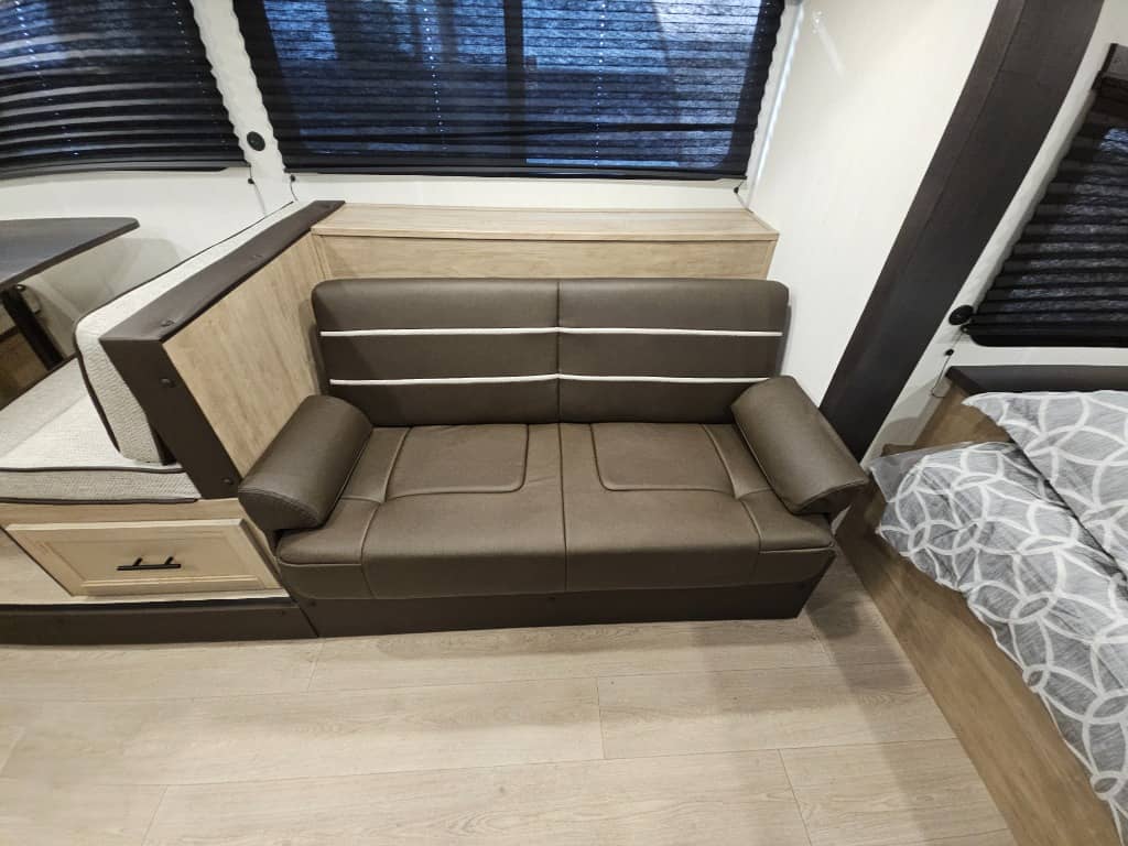 2026 Forest River 2026 Forest River Cherokee Wolf Pup - thumbnail 11