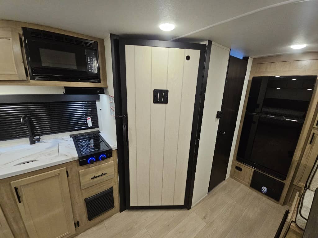 2026 Forest River 2026 Forest River Cherokee Wolf Pup - thumbnail 18