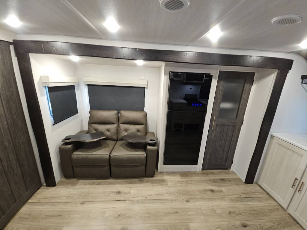 2026 Forest River 2026 Forest River R-Pod - thumbnail 25