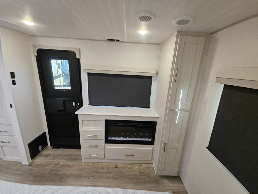 2026 Forest River 2026 Forest River R-Pod - thumbnail 38