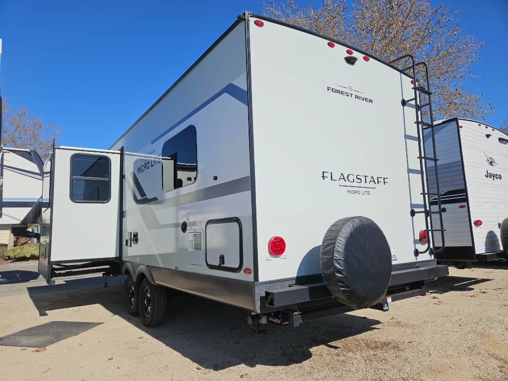 2026 Forest River 2026 Forest River Flagstaff MAC - thumbnail 5