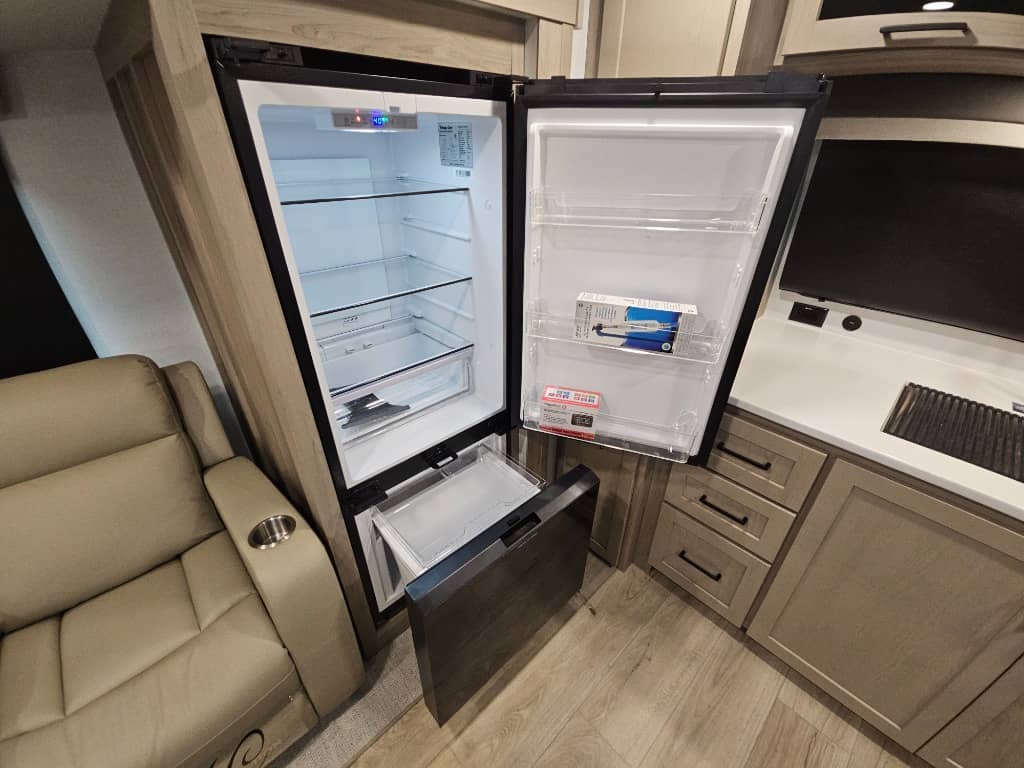 2026 Forest River 2026 Forest River Flagstaff Micro Lite - thumbnail 26