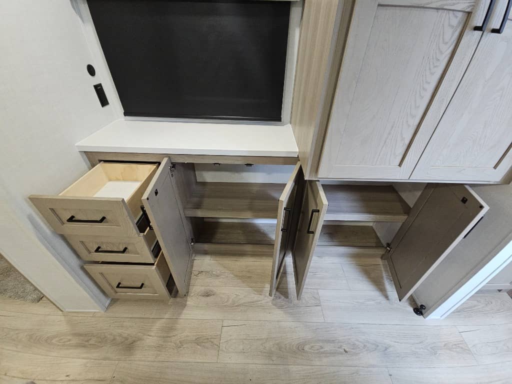 2026 Forest River 2026 Forest River Flagstaff Micro Lite - thumbnail 43