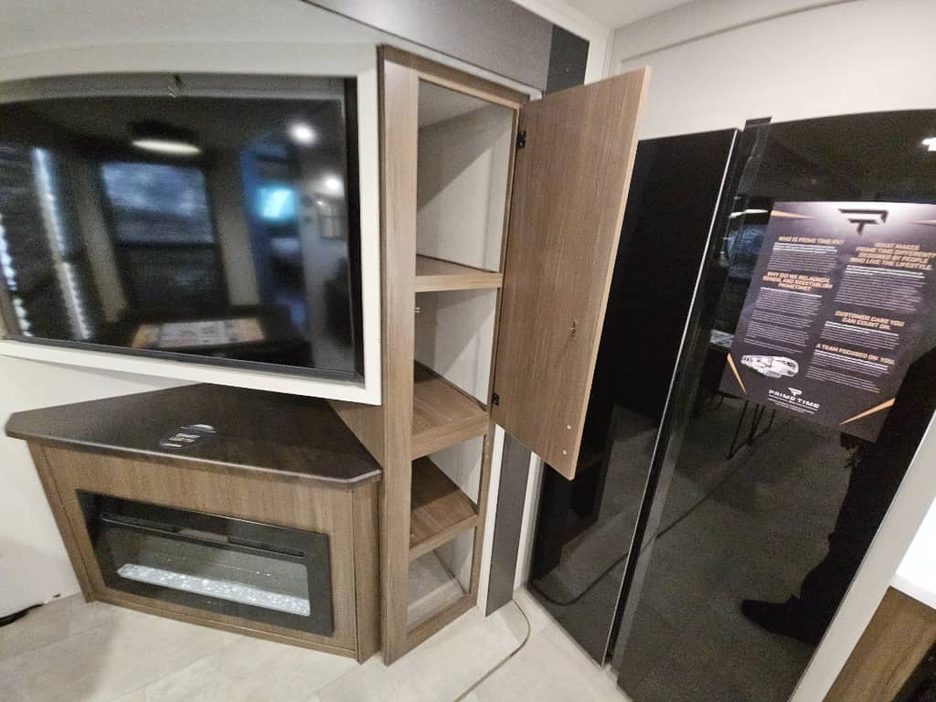 2026 Prime Time RV 2026 Prime Time RV LaCrosse - thumbnail 12