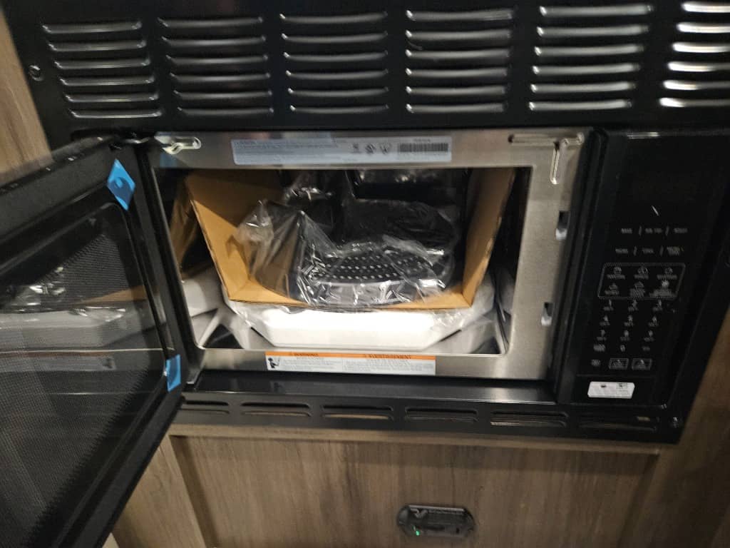 2026 Prime Time RV 2026 Prime Time RV LaCrosse - thumbnail 16