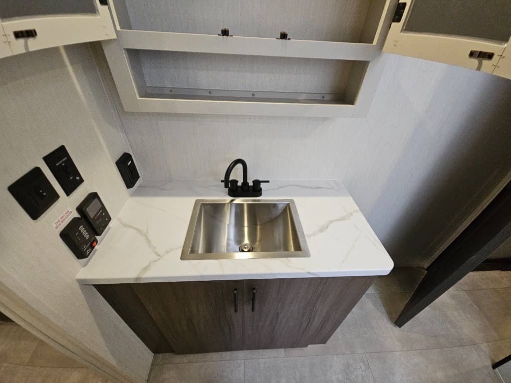 2026 Prime Time RV 2026 Prime Time RV LaCrosse - thumbnail 35