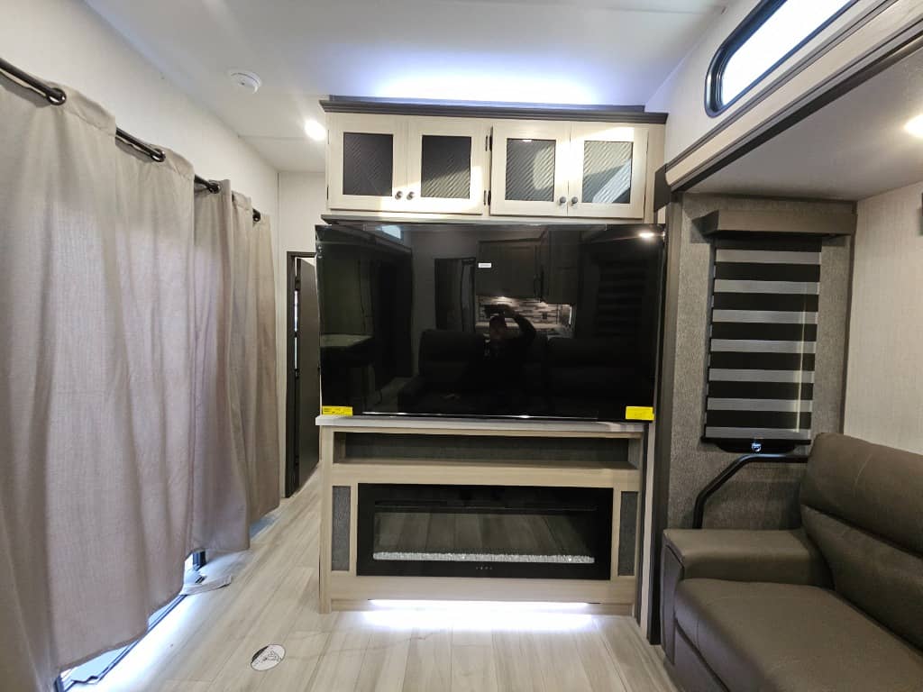 2026 Prime Time RV 2026 Prime Time RV LaCrosse - thumbnail 10