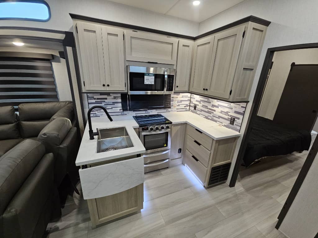 2026 Prime Time RV 2026 Prime Time RV LaCrosse - thumbnail 14