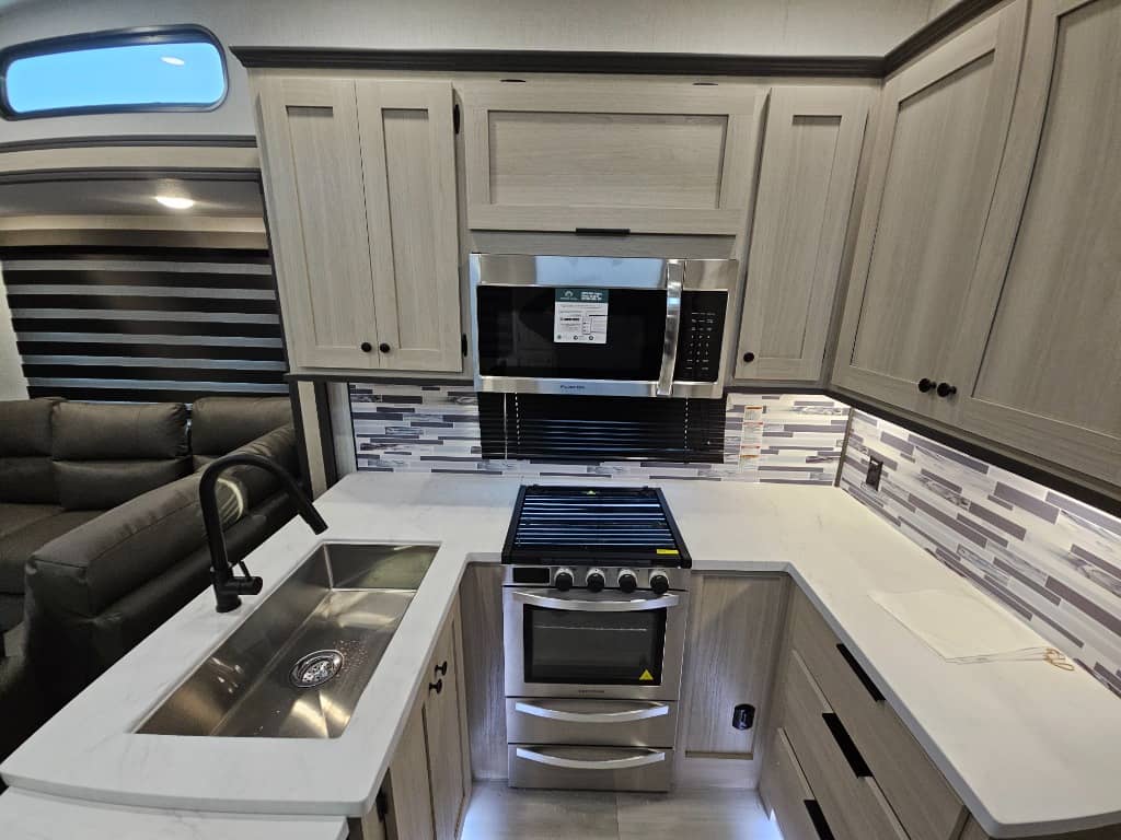 2026 Prime Time RV 2026 Prime Time RV LaCrosse - thumbnail 17