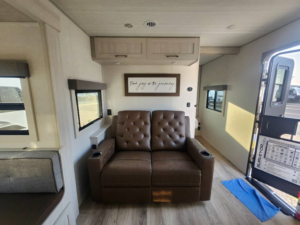 2026 Forest River 2026 Forest River Surveyor Legend - thumbnail 13