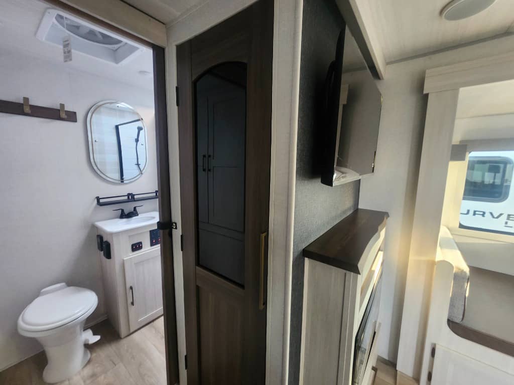 2026 Forest River 2026 Forest River Surveyor Legend - thumbnail 17