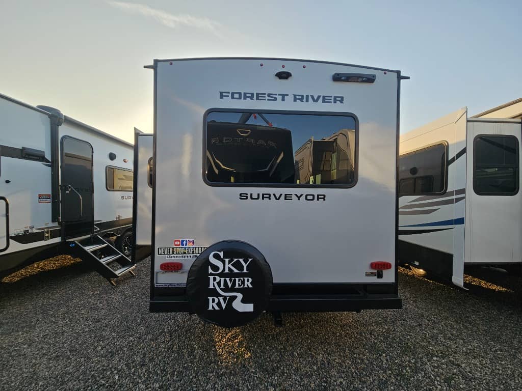 2026 Forest River 2026 Forest River Surveyor - thumbnail 4