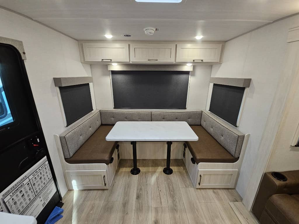 2026 Forest River 2026 Forest River Surveyor - thumbnail 10