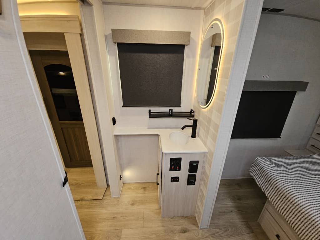 2026 Forest River 2026 Forest River Surveyor - thumbnail 35