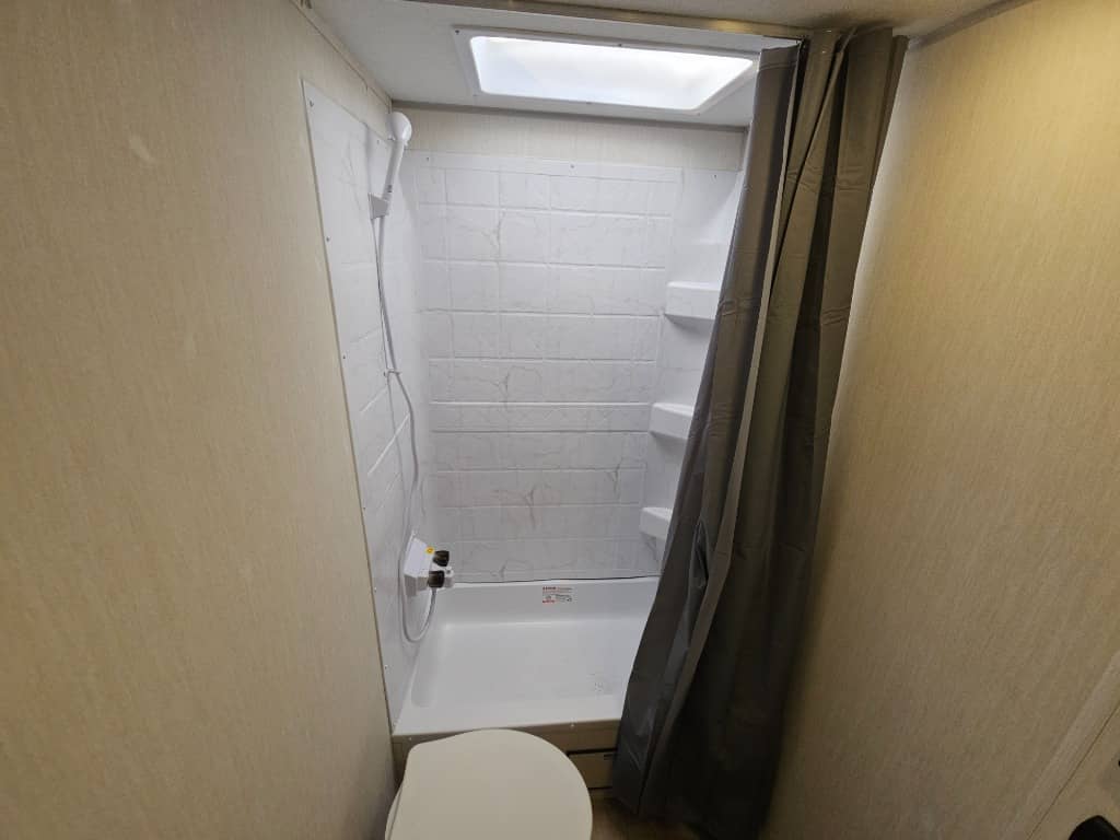 2026 Forest River RV 2026 Forest River RV Cherokee Grey Wolf - thumbnail 29