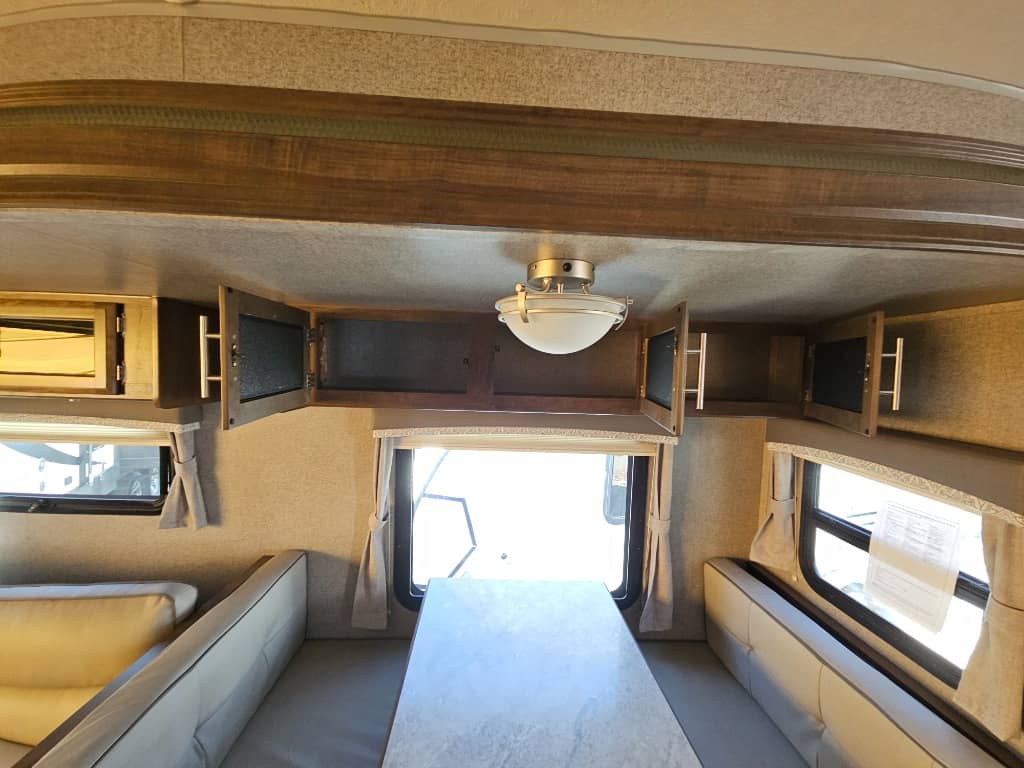 2019 Forest River 2019 Forest River Rockwood Roo - thumbnail 11