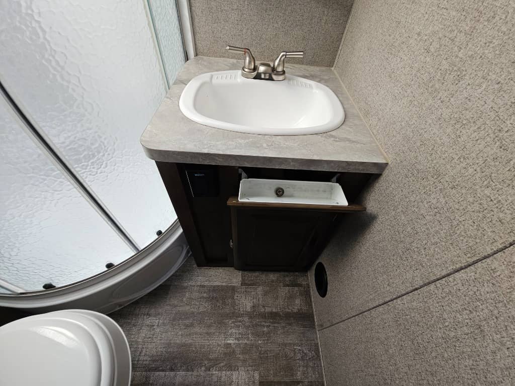 2019 Forest River 2019 Forest River Rockwood Roo - thumbnail 36