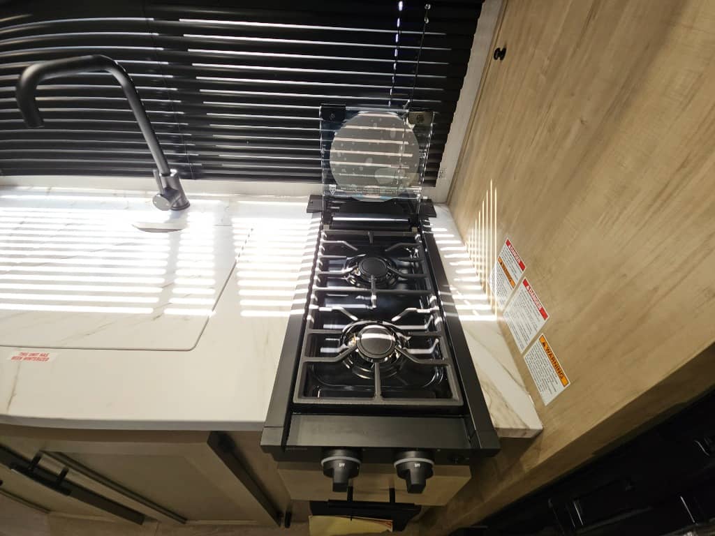 2026 Forest River 2026 Forest River Cherokee Wolf Pup - thumbnail 18