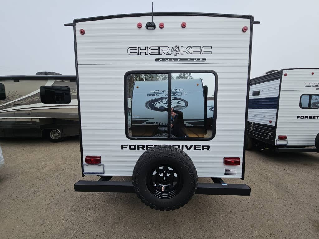 2026 Forest River RV 2026 Forest River RV Cherokee Wolf Pup - thumbnail 4