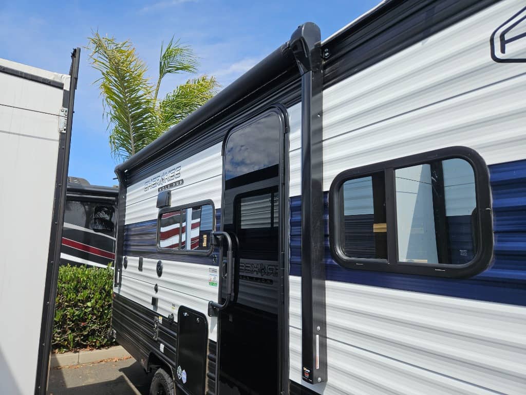 2026 Forest River 2026 Forest River Cherokee Wolf Pup - thumbnail 11