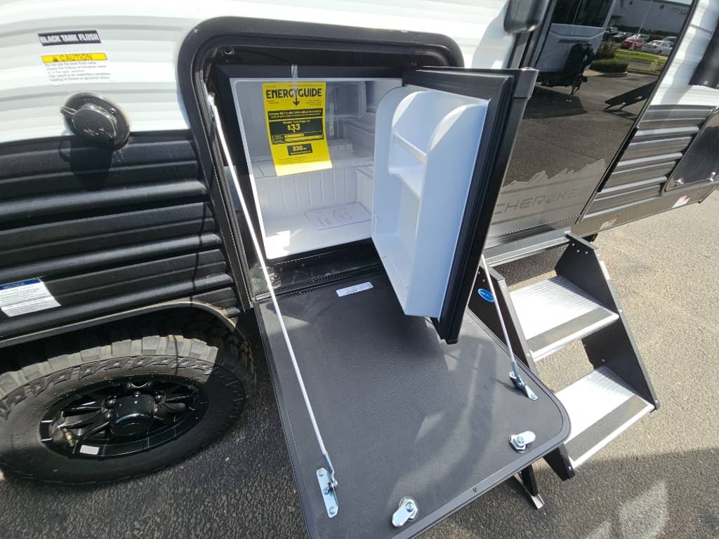 2026 Forest River 2026 Forest River Cherokee Wolf Pup - thumbnail 14