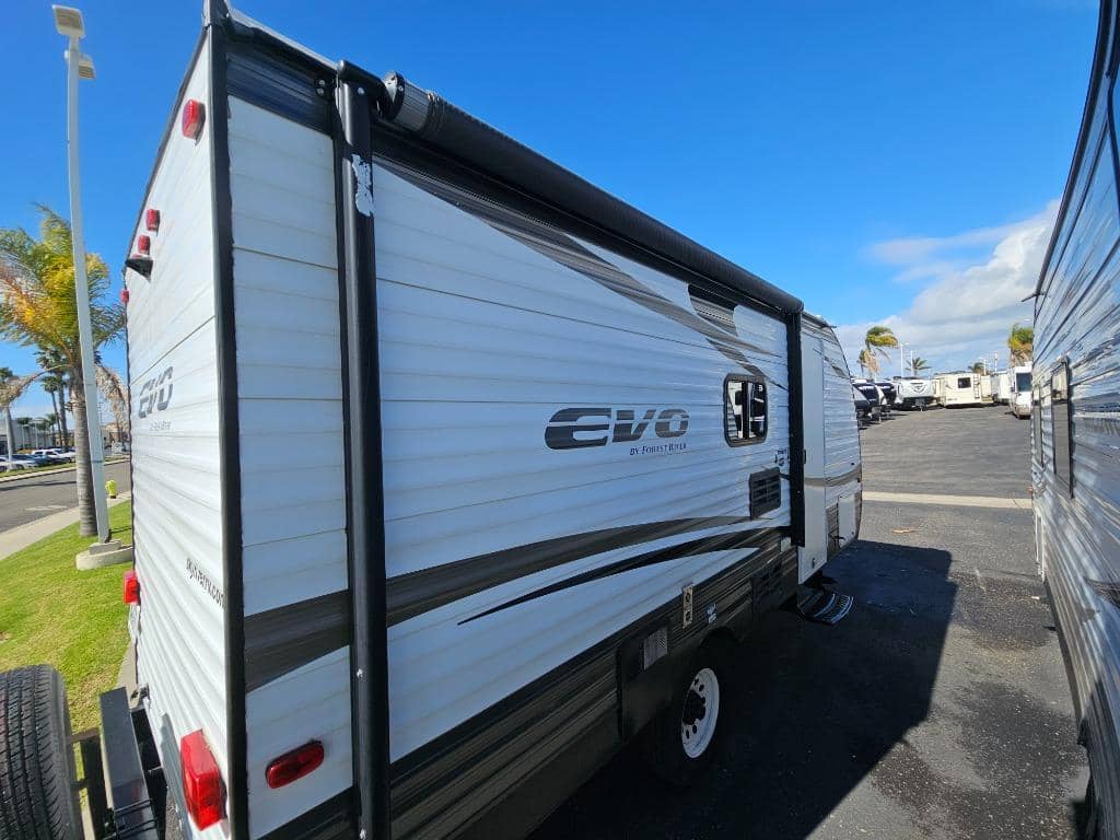 2018 Forest River RV 2018 Forest River RV Evo - thumbnail 28