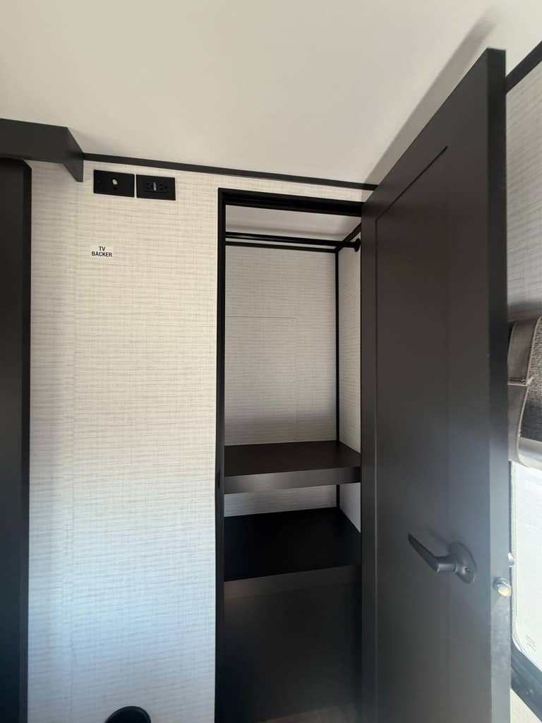 2026 Forest River 2026 Forest River XLR Boost - thumbnail 13