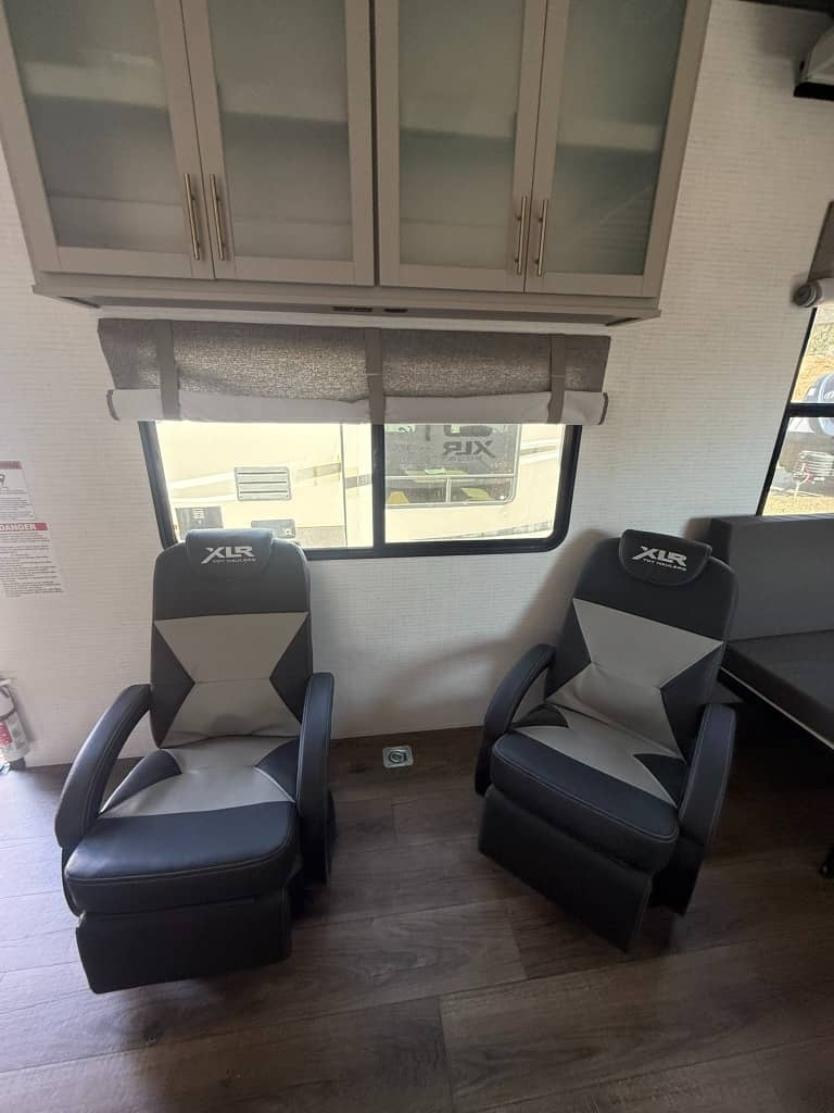 2026 Forest River 2026 Forest River XLR Boost - thumbnail 18