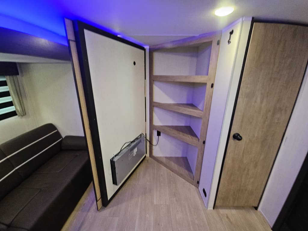 2026 Forest River 2026 Forest River Cherokee Grey Wolf - thumbnail 26