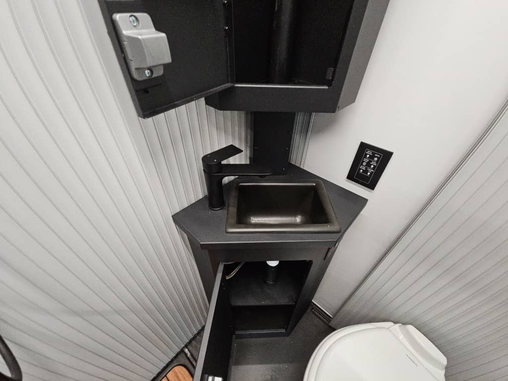 2026 Grand Design 2026 Grand Design Lineage Series M - thumbnail 26