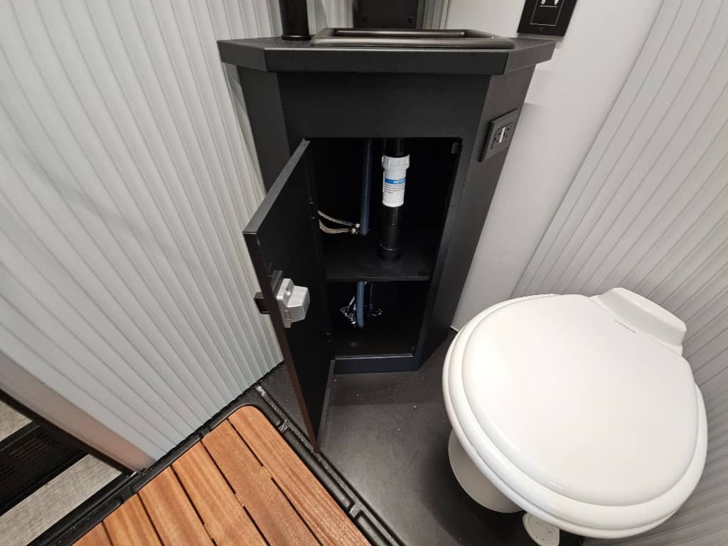 2026 Grand Design 2026 Grand Design Lineage Series M - thumbnail 27