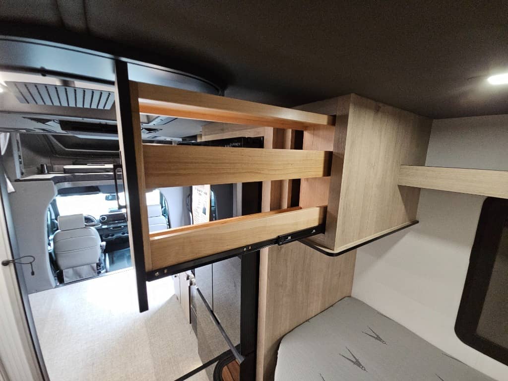 2026 Grand Design 2026 Grand Design Lineage Series M - thumbnail 33