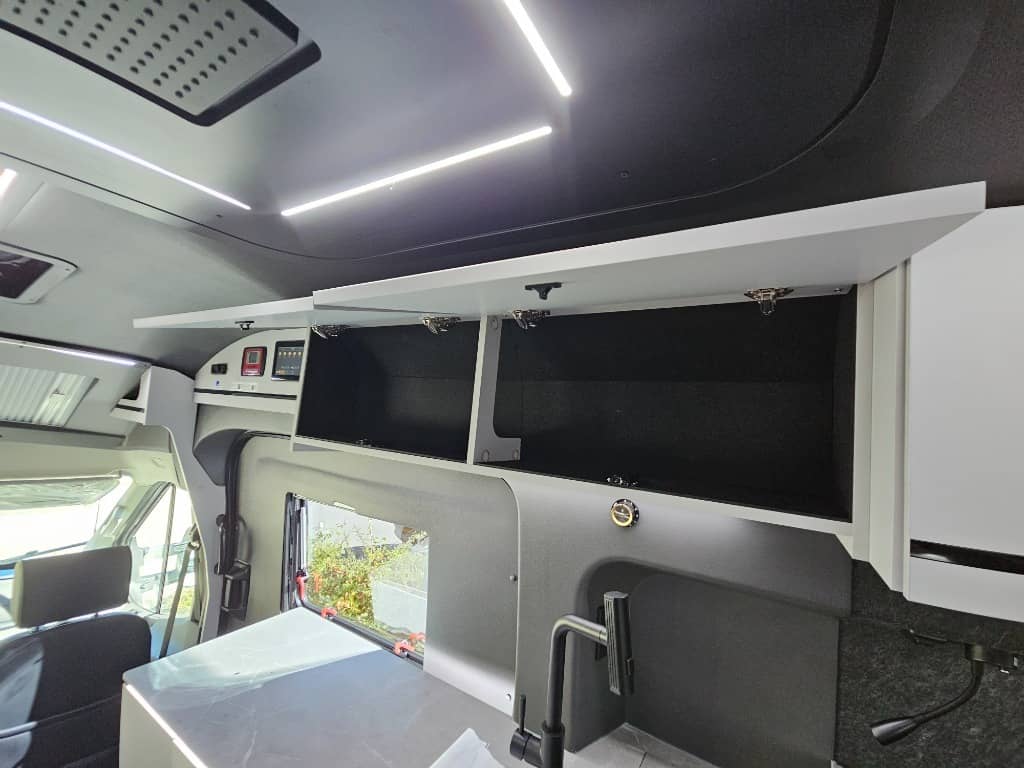 2026 Grand Design 2026 Grand Design Lineage Series Vt - thumbnail 12